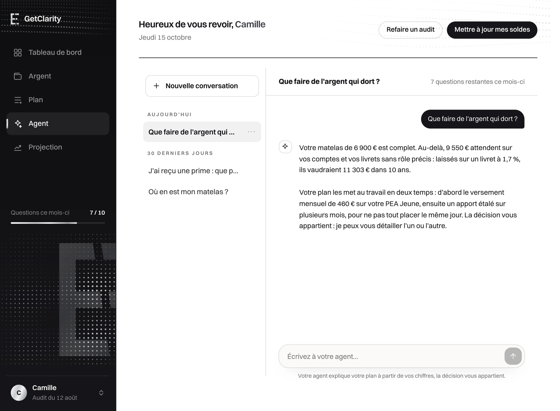L’onglet Agent de l’espace compte : vos conversations à gauche, la réponse de votre agent à droite